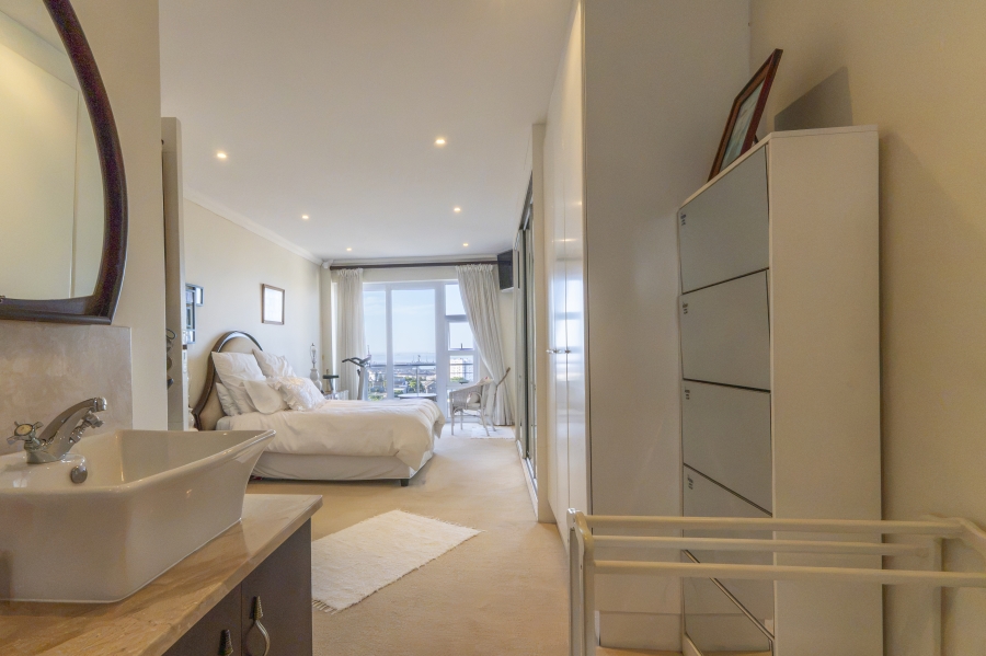 2 Bedroom Property for Sale in Humewood Eastern Cape